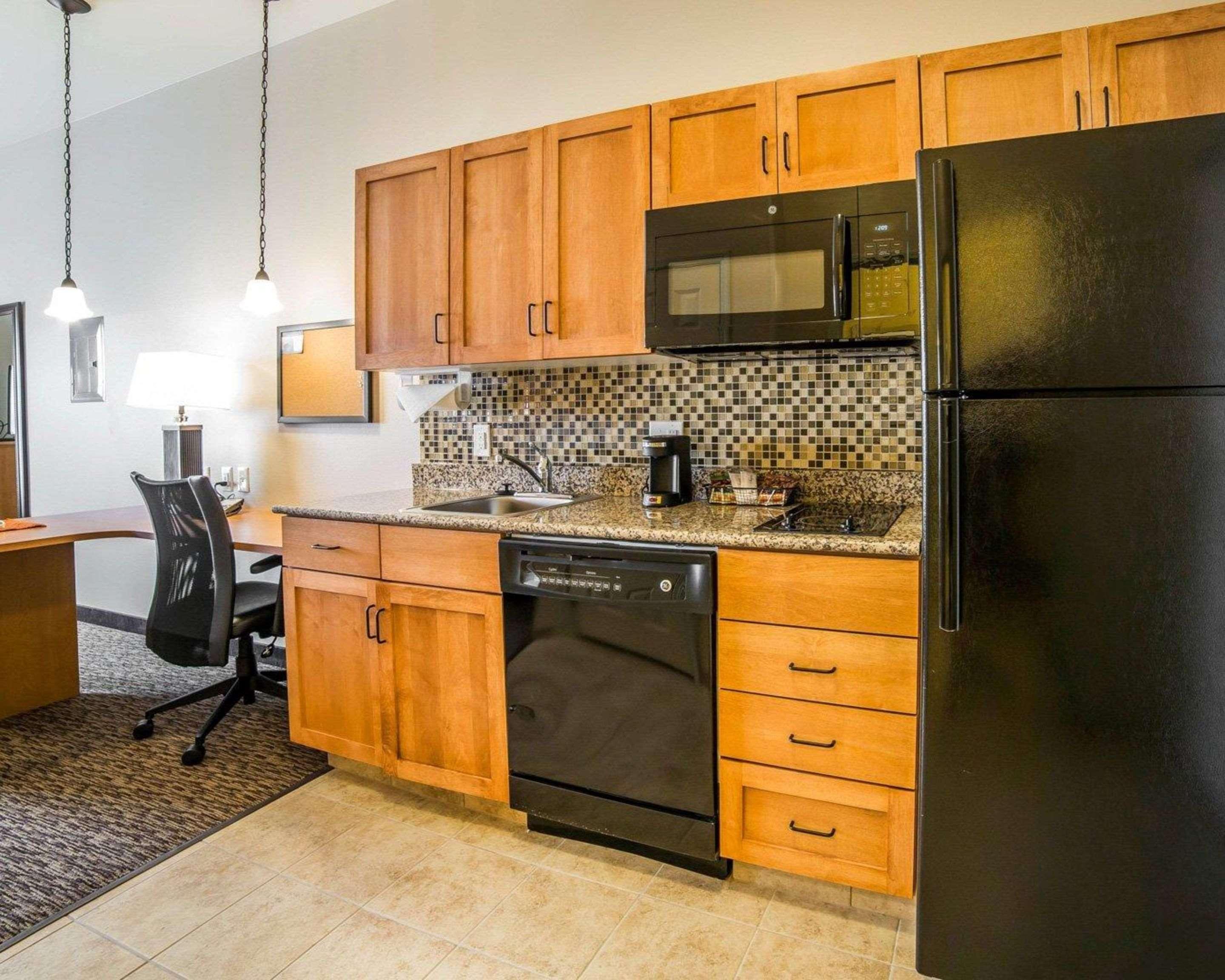 Mainstay Suites Sidney - Medical Center Ngoại thất bức ảnh